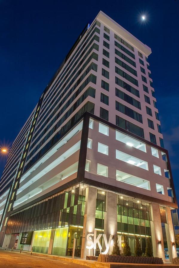 Ps04 @ Kk Privilege Sky Suite Kota Kinabalu Exteriör bild